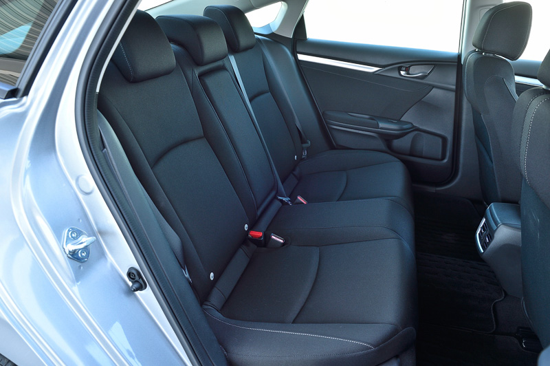シビック セダンのシート