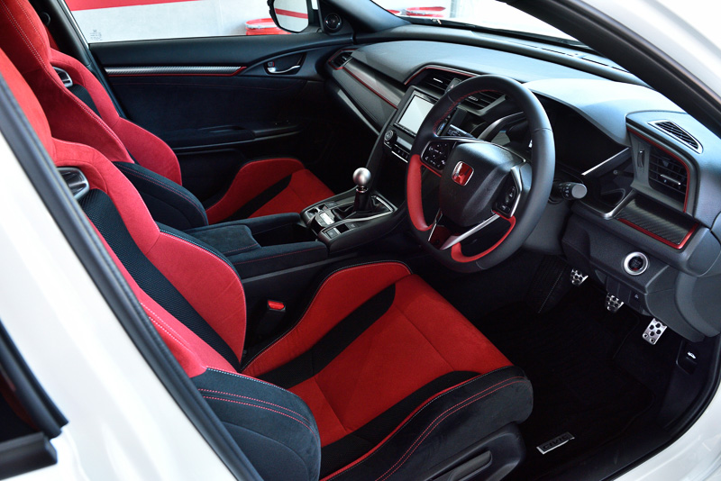 シビック タイプRのインテリア