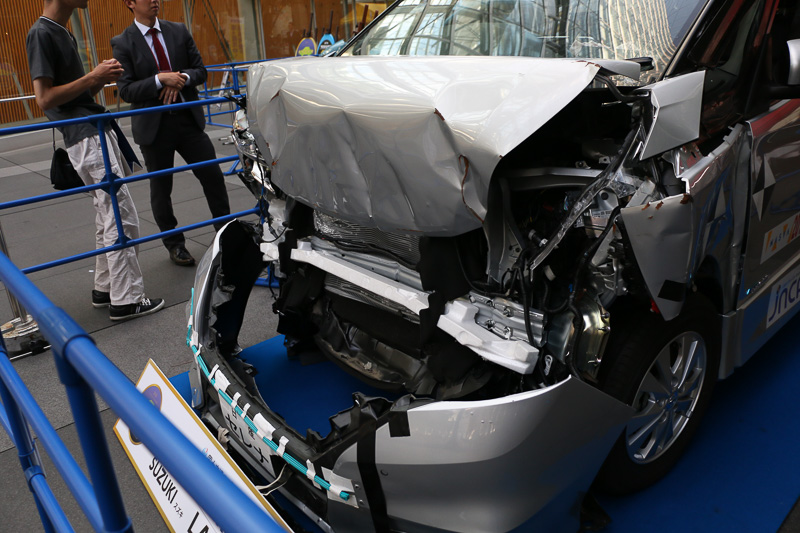 フルフラップ衝突試験に利用されたセレナ