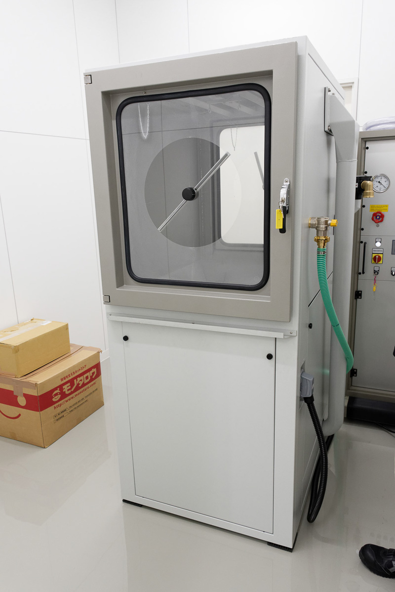 IP5X/6Xの防じん性能を検証する試験機