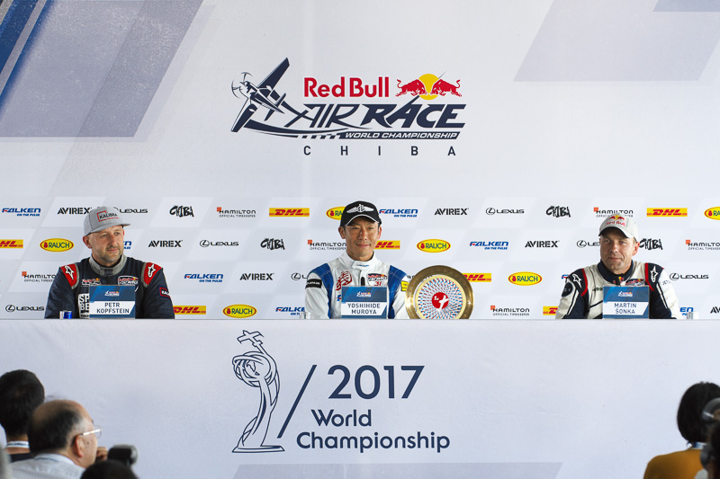 決勝後の記者会見