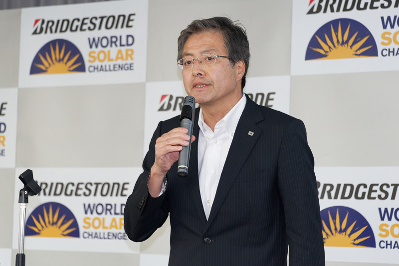 圧倒的な低転がり抵抗のECOPIA with ologicを解説した株式会社ブリヂストン ブランド戦略担当 主任部員の牛窪寿夫氏