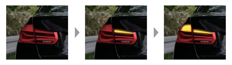 LEDウインカーの内側が点灯してから外側が点灯し、シーケンシャルウインカーのように表現