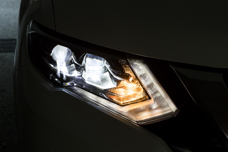 ヘッドライトの点灯パターン