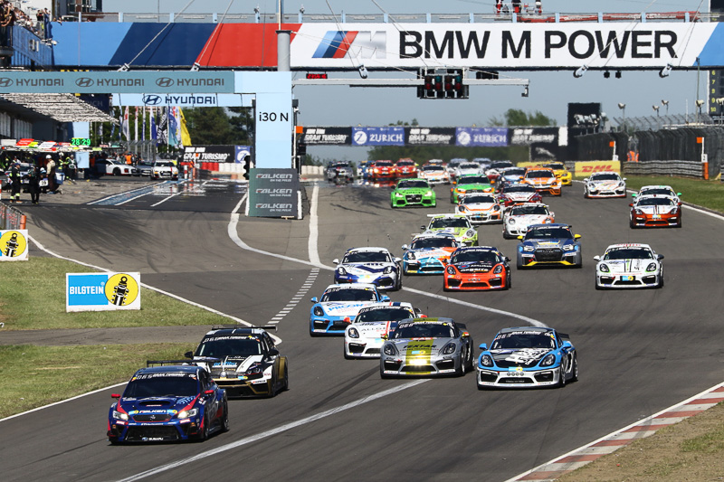 5月27日15時30分（現地時間）に決勝スタート