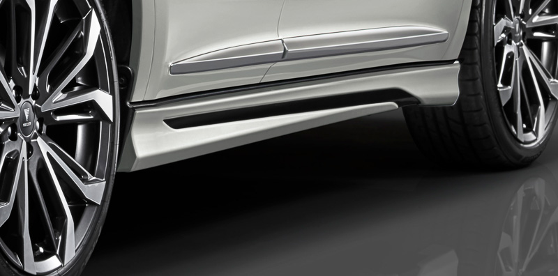 サイドスカート塗装済は5万4000円