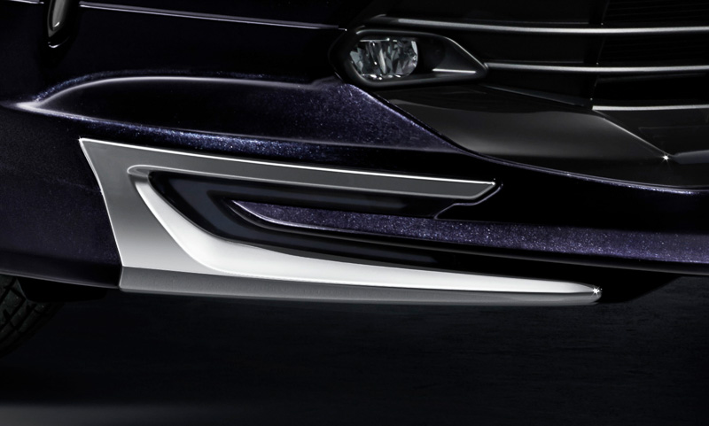 フロントスポイラー（LED付）塗装済は9万5040円