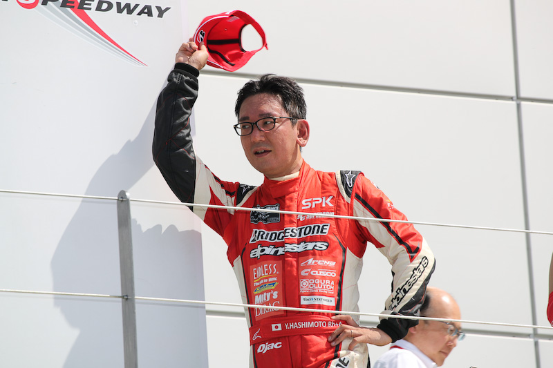 2位というわるくない結果で終わった第3戦富士だが、そろそろシーズン初勝利がほしいというのが本音。第4戦岡山（7月1日～2日）は1つの山場として、気合を入れつつ以前に座禅で学んだ“心を落ち着ける方法”で勝利を目指します！