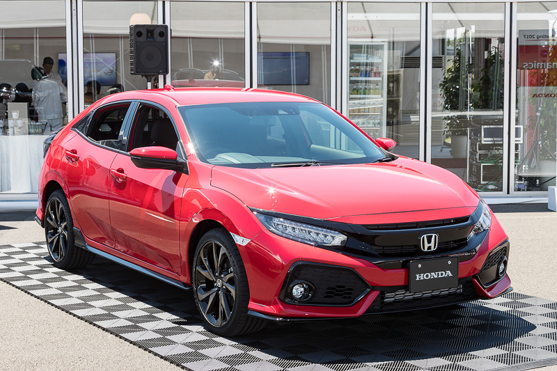 新型「シビック ハッチバック」