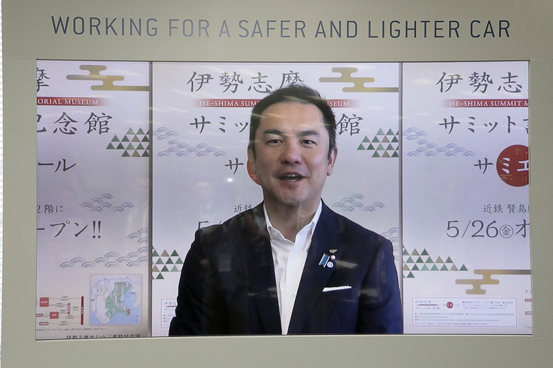 ゲスタンプの工場を建設している三重県知事 鈴木英敬氏からのビデオレターも紹介された