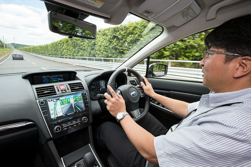 クローズドコースで進化したアイサイト・ツーリングアシスト搭載の改良型レヴォーグを試乗した