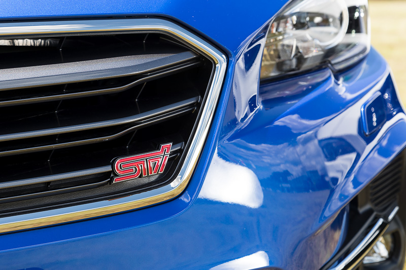 アイサイト・ツーリングアシスト搭載の改良型レヴォーグ