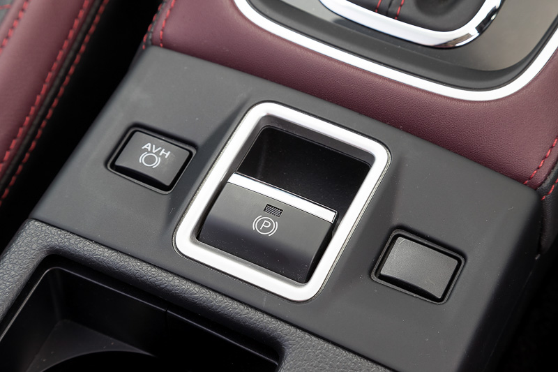 改良型レヴォーグのインテリア