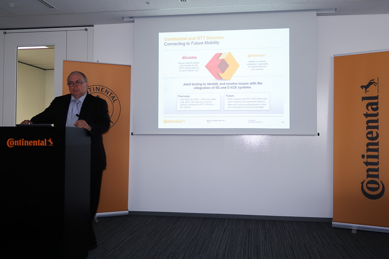神奈川県横浜市のコンチネンタル・オートモーティブ・ジャパン横浜本社でコネクティビティに関する事業戦略説明会が行なわれた
