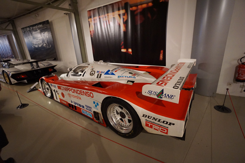 サルト・サーキットの博物館に展示されているトヨタ94C-V、1994年に2位になった車両そのものだ