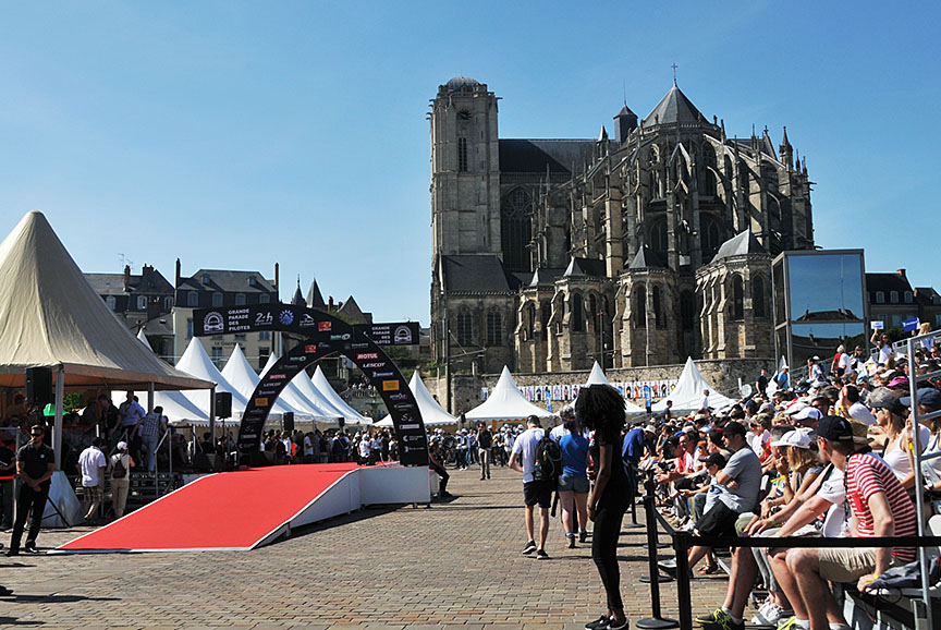 パレードのスタート地点