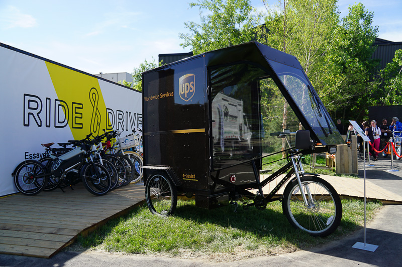 新しいテクノロジーをインストールした自転車やカートなど、会場敷地内で試乗ができるモビリティの数々