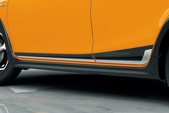 サイドプロテクター（ブラック/金属調）：3万7800円