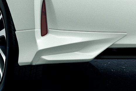 リアスパッツ：塗装済は2万7000円