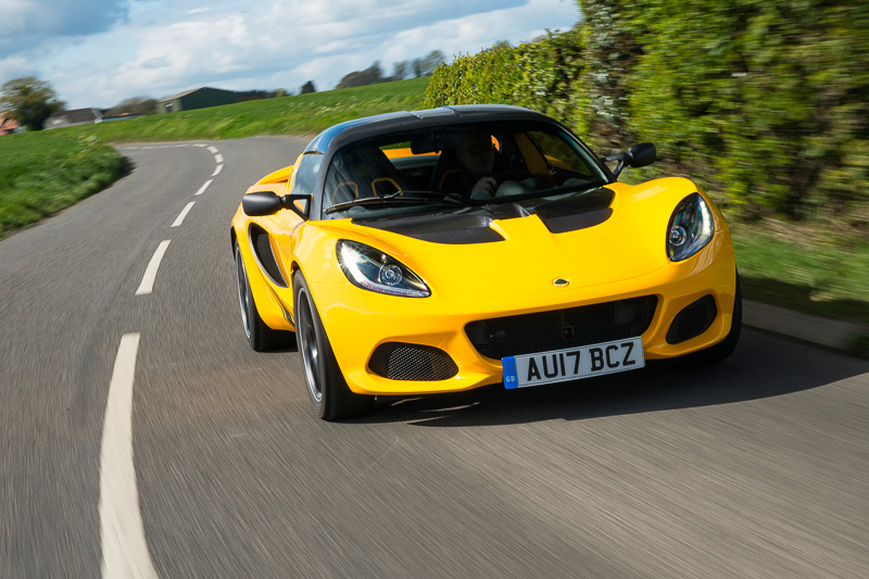 「エリーゼ スプリント 220」