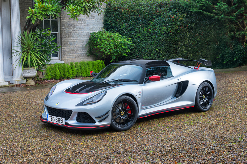 「エキシージ スポーツ 380」