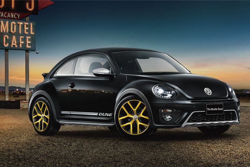 ハニカムフロントグリル、アンダーガード付フロント＆リヤバンパーなどを採用した専用エクステリア