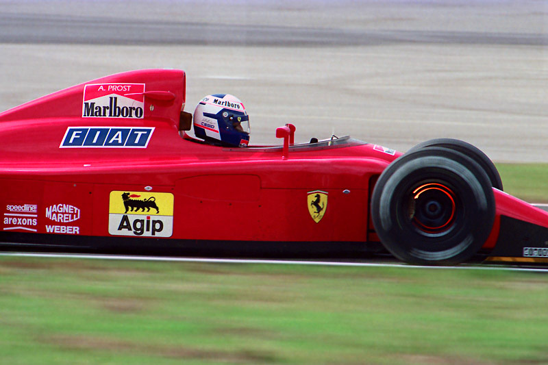 90％を超えた6回のうち、1番古い1990年はフェラーリに移籍したプロストとマクラーレンのセナが鈴鹿の1コーナーで散った年。プロストとマンセルがドライブしたFerrari 641は、上から見たデザインによりコークボトルと呼ばれ、最も美しいフェラーリと呼ぶ人が多い