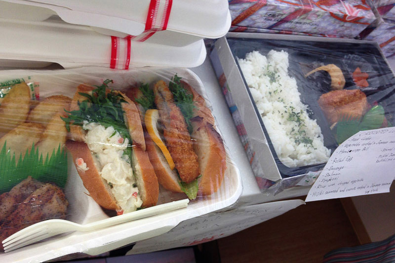 取材陣に提供される食事もサーキットの経費