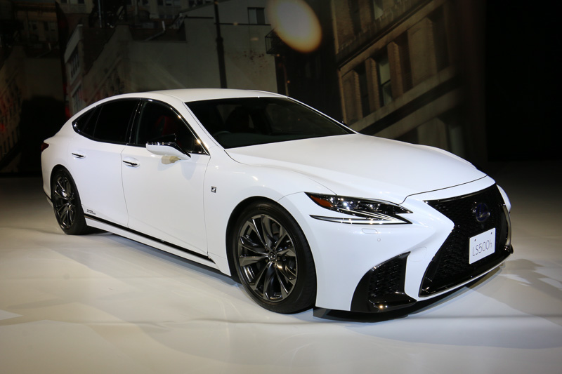 「LS500h“F SPORT”」