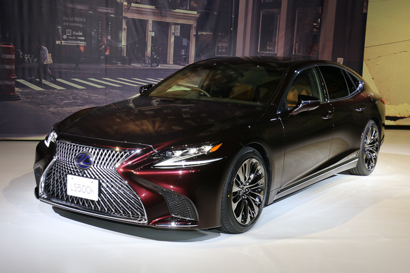 「LS500h」