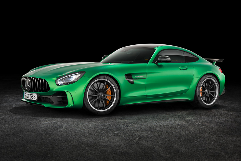 「メルセデスAMG GT R」