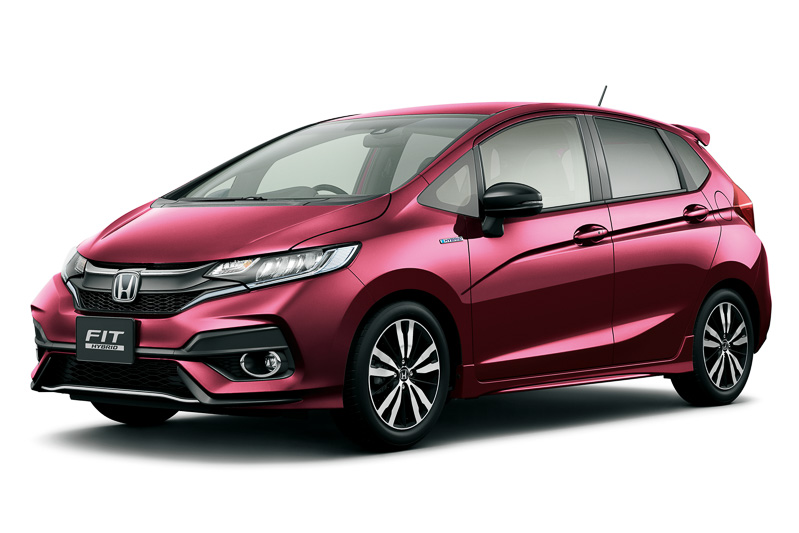 新規開発色の「ルージュアメジスト・メタリック」