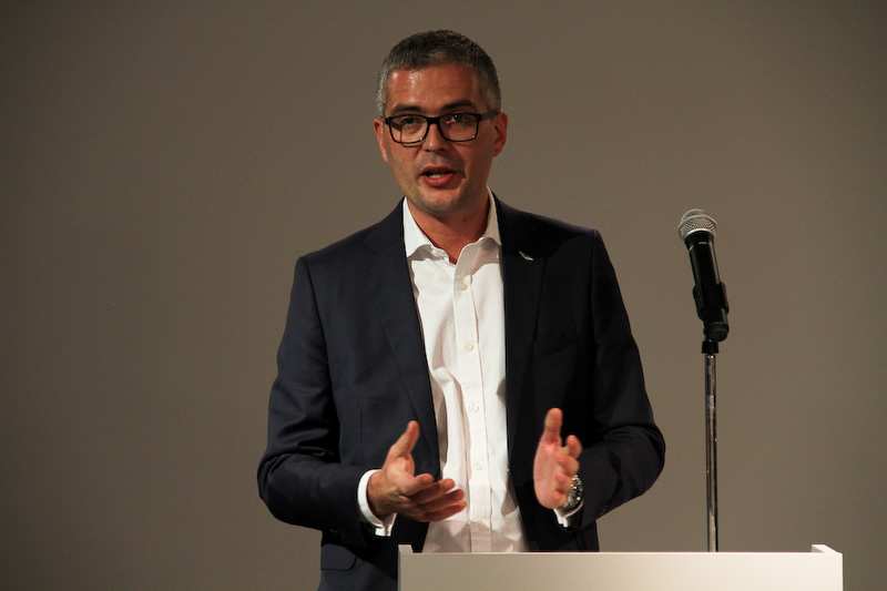 英アストンマーティン アジアパシフィック マーケティング＆PRマネージャーのダン・レッドパス氏