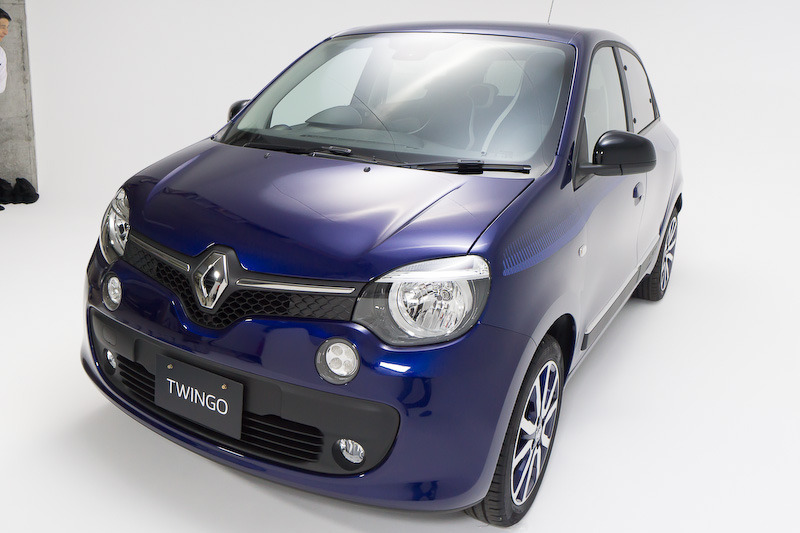 限定車「トゥインゴ ノクターン」