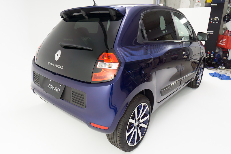 限定車「トゥインゴ ノクターン」