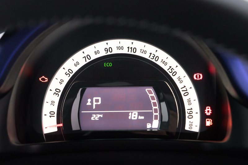 メーターパネル