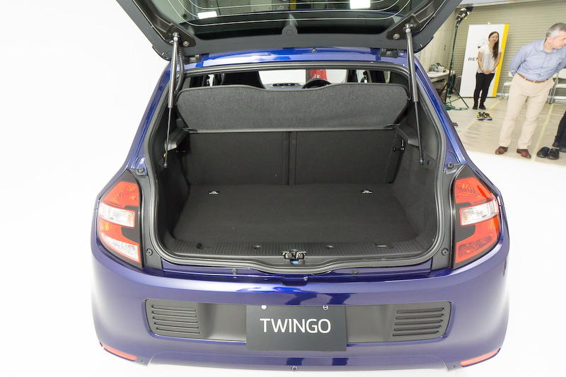 ラゲッジスペース