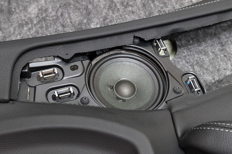 Cクラスのドアパネル