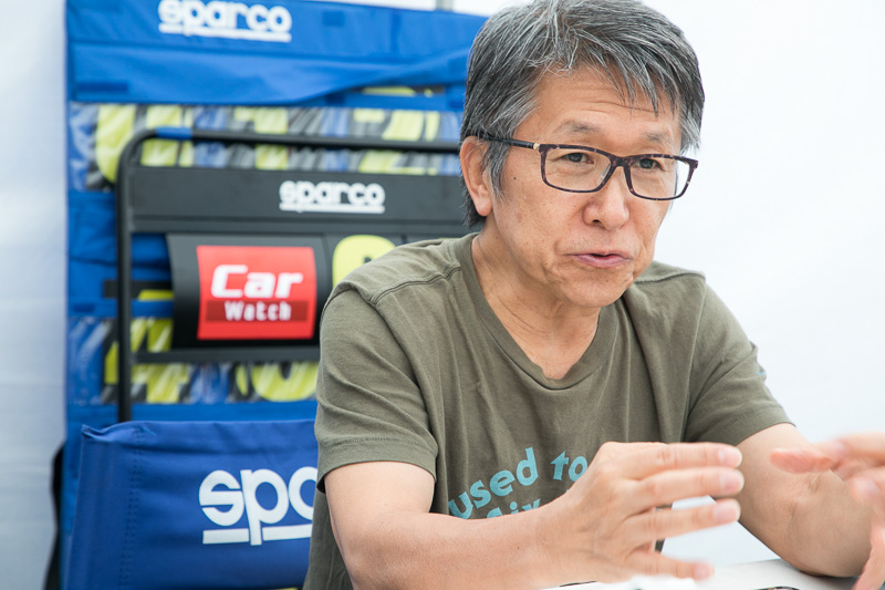 レーシングドライバーの松田秀士氏