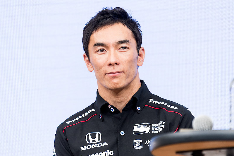 インディ500での激しい戦いを報告した佐藤琢磨選手