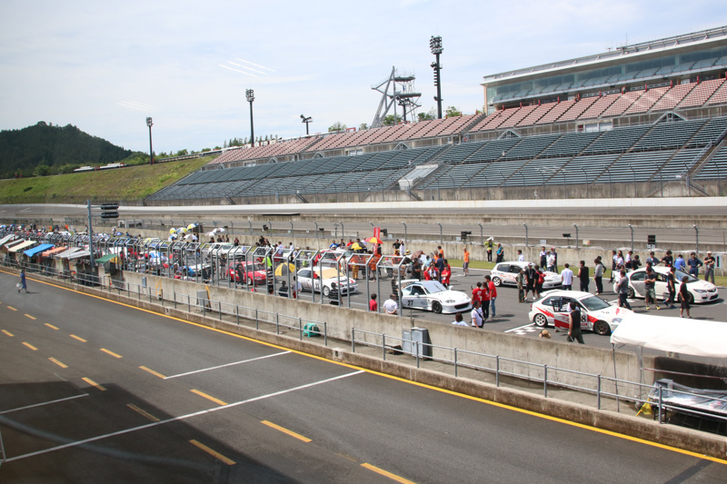 最後の準備に忙しく時間がすぎる