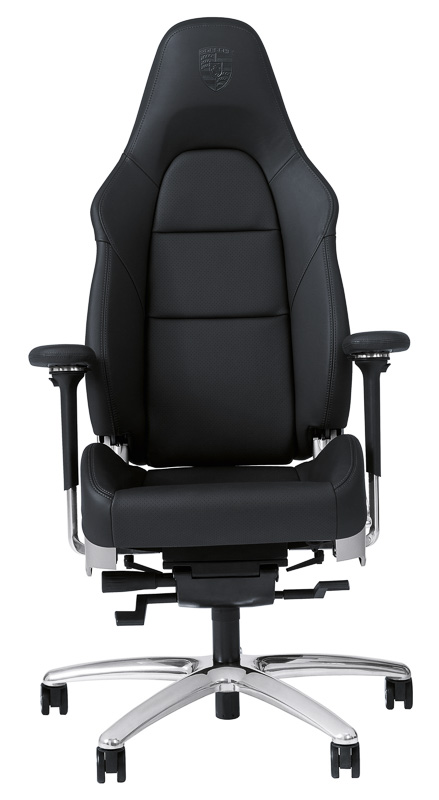 ポルシェオリジナル部品を採用したオフィスチェアー