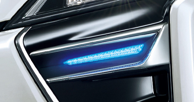 新設定となるシグネチャーイルミブレード（5万4000円）