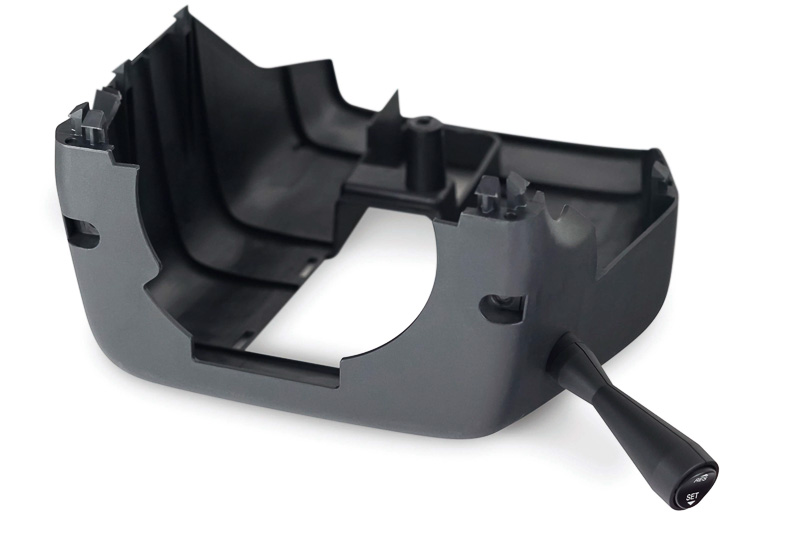 ステアリングコラムのカバーに固定するレバースイッチを採用