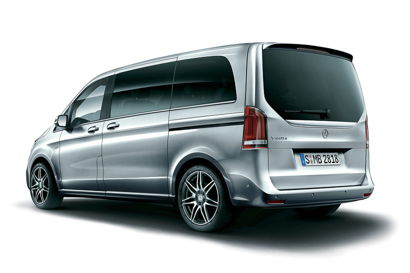 V 220 d Sportsのエクステリア