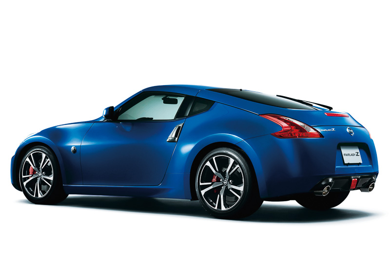 「オーロラフレアブルーパール」