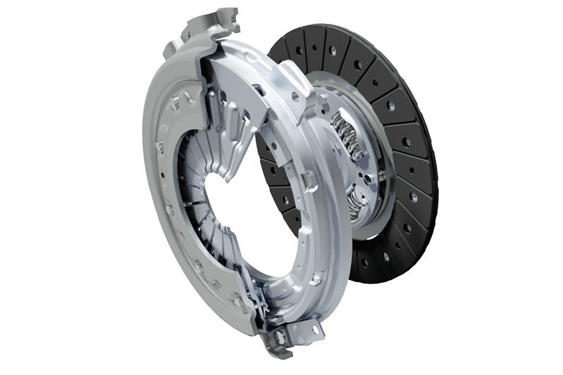 機能面では新型「高効率クラッチ」を新たに採用