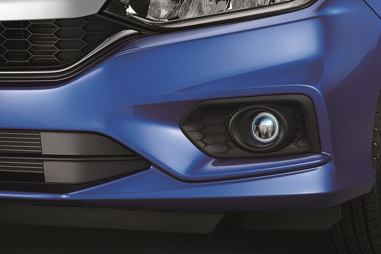 LEDフォグライト（クリア）：3万240円