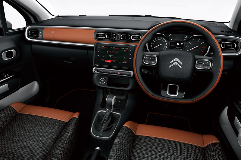 シャイン DEBUT EDITIONのインテリア