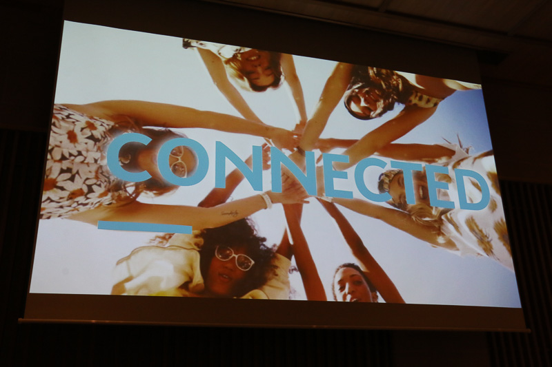 市場調査ではクルマとしての基本性能に加え、「守られているという安心感」「個性を主張できるユニークさ」「いつでも仲間たちとつながっていたい」という要望も寄せられた